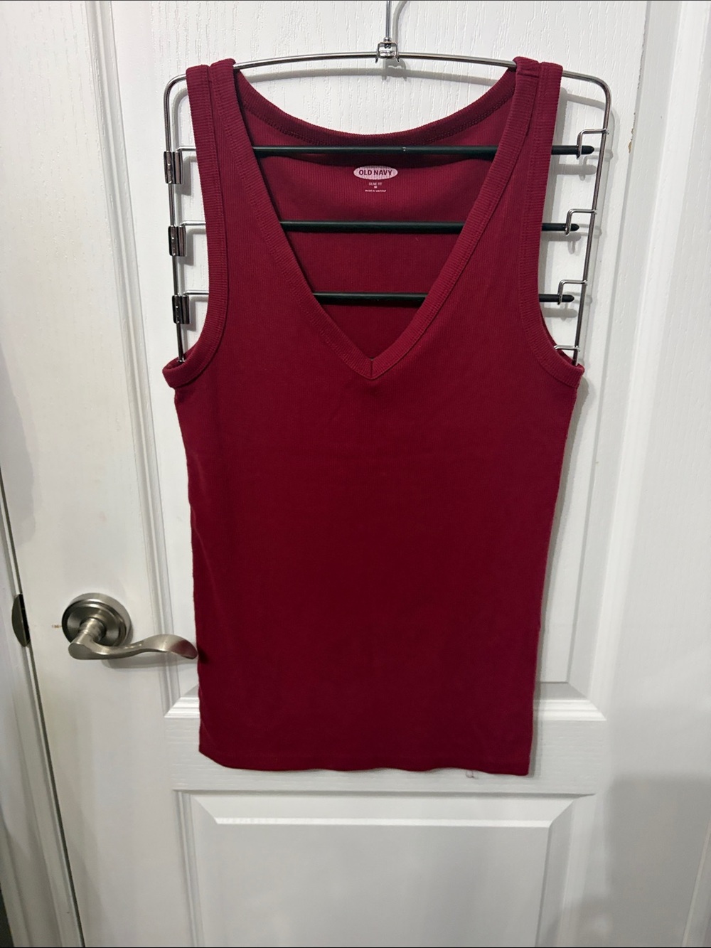 Old Navy Women's V-Neck Ribbed Tank - Wine